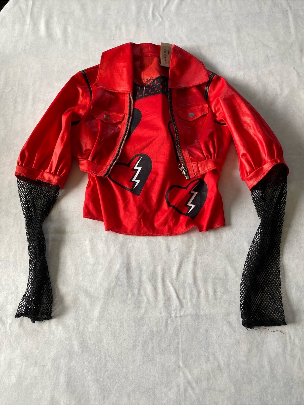NWOT Descendants Rise of Red Jacket Halloween Costume Size Kids Medium 7/8